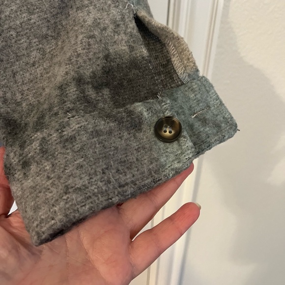 Last Chance! BiBi Plaid Teddy Jacket in Gray and Tan - Picture 5 of 6